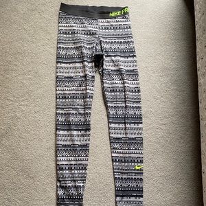 Nike Dri-fit Leggings